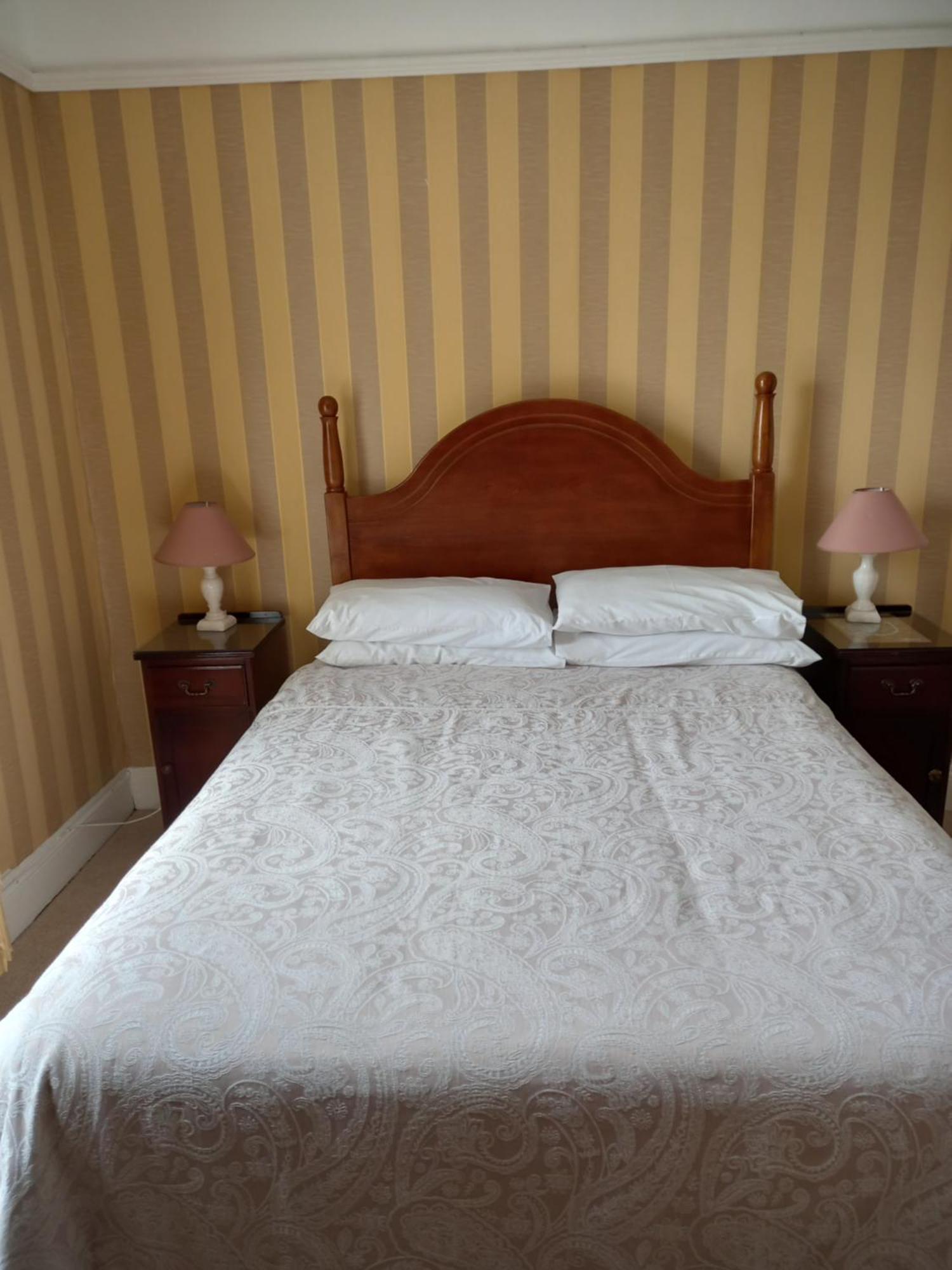 Bed and Breakfast Carraig Rua Кілкенні Екстер'єр фото